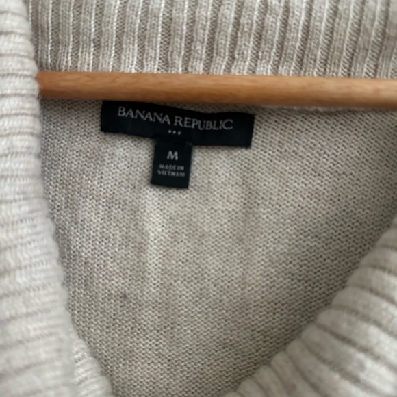 Banana Republic Women’s Off the Shoulder Sweater Dress / Size M / Oatmeal - Picture 3 of 5